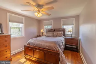 526 Jansen Ave, Essington, PA 19029 - Photo 9