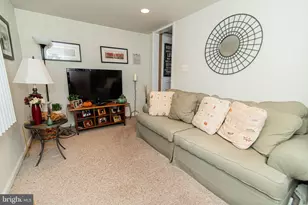 214 W MacDade Blvd, Folsom, PA 19033 - Photo 29