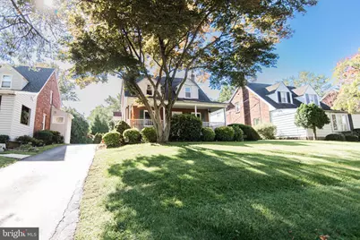 214 W Macdade Boulevard, Folsom, PA 19033 - Photo 3