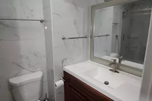 735 Windsor Cir, Folcroft, PA 19032 - Photo 9