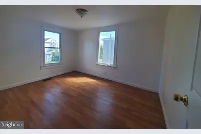 1209 Leiper Street, Crum Lynne, PA 19022 - Photo 7