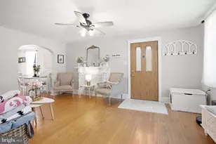 101 Lakeview Dr, Ridley Park, PA 19078 - Photo 5