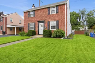 1027 Edgerton Rd, Clifton Heights, PA 19018 - Photo 5