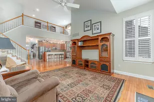 91 S Valentine Dr, Garnet Valley, PA 19060 - Photo 29