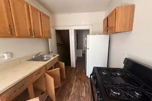 417 E 20th St, Chester, PA 19013 - Photo 15