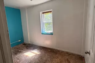 417 E 20th St, Chester, PA 19013 - Photo 25