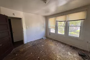 417 E 20th St, Chester, PA 19013 - Photo 39