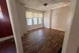 417 E 20th St, Chester, PA 19013 - Photo 11