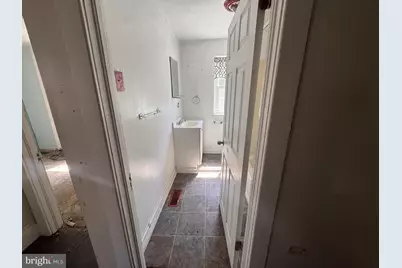 417 E 20th Street, Chester, PA 19013 - Photo 21