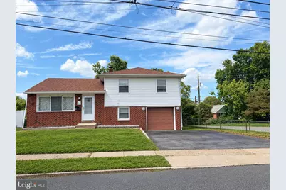 1609 6th Avenue, Folsom, PA 19033 - Photo 1