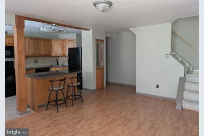100 E Glenolden Avenue #U-20, Glenolden, PA 19036 - Photo 3