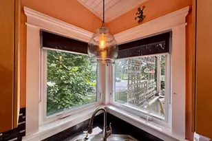29 Garrett Ave, Bryn Mawr, PA 19010 - Photo 7