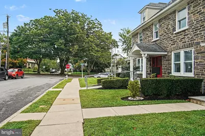 812 Darby Road, Havertown, PA 19083 - Photo 3