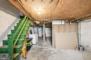 1302 Wycombe Ave, Darby, PA 19023 - Photo 23