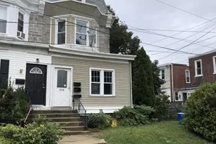 533 Beechwood Ave, Darby, PA 19023 - Photo 1