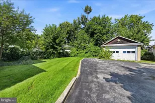 521 10th Ave, Prospect Park, PA 19076 - Photo 3