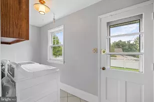 1705 Sue Ellen Dr, Havertown, PA 19083 - Photo 17