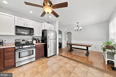 227 Hazel Avenue, Folsom, PA 19033 - Photo 7