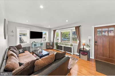 227 Hazel Avenue, Folsom, PA 19033 - Photo 5