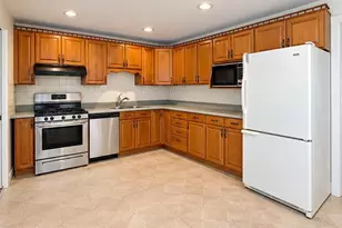731 Hathaway Ln, Ardmore, PA 19003 - Photo 7