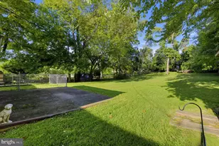 2155 Kingswood Ln, Broomall, PA 19008 - Photo 23