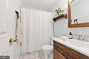 5200 Hilltop Dr, Brookhaven, PA 19015 - Photo 27