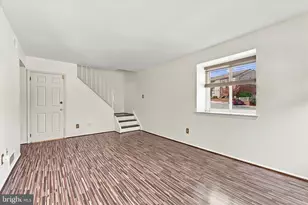 5200 Hilltop Dr, Brookhaven, PA 19015 - Photo 5