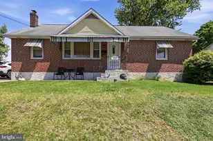 723 Sharon Ave, Collingdale, PA 19023 - Photo 1