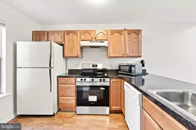 319 Cashel Court #319, Aston, PA 19014 - Photo 3