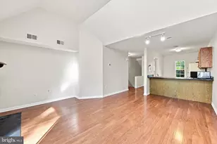 319 Cashel Ct, Aston, PA 19014 - Photo 5