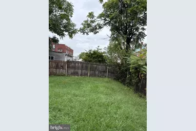 30 W Parkway Avenue, Chester, PA 19013 - Photo 17