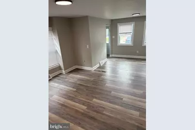 30 W Parkway Avenue, Chester, PA 19013 - Photo 3