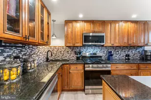417 Seven Oaks Dr, Clifton Heights, PA 19018 - Photo 5