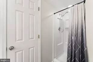 417 Seven Oaks Dr, Clifton Heights, PA 19018 - Photo 17