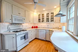 2101 Chestnut Ave, Ardmore, PA 19003 - Photo 17
