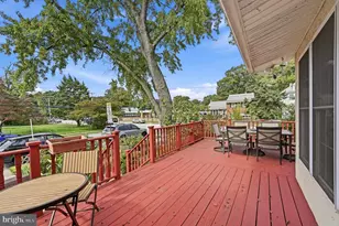 103 Seneca St, Essington, PA 19029 - Photo 3
