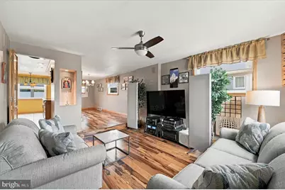 211 Willowbrook Avenue, Folsom, PA 19033 - Photo 3