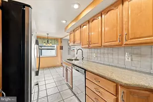 211 Willowbrook Ave, Folsom, PA 19033 - Photo 13