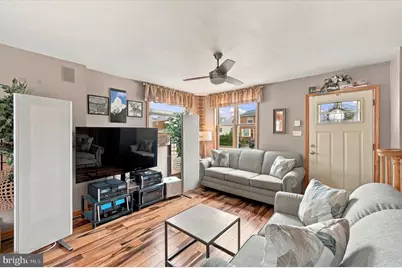 211 Willowbrook Avenue, Folsom, PA 19033 - Photo 5
