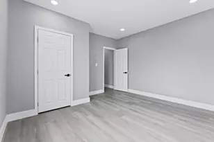 19 S 6th St, Darby, PA 19023 - Photo 15