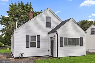 53 Seward Ln, Aston, PA 19014 - Photo 1