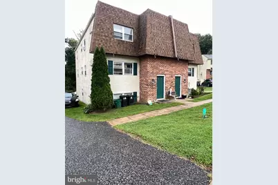 135 Meadowbrook Lane, Brookhaven, PA 19015 - Photo 3