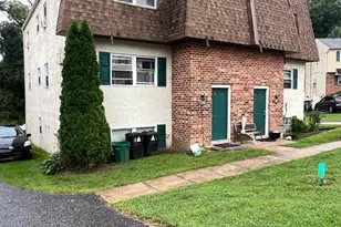 135 Meadowbrook Ln, Brookhaven, PA 19015 - Photo 3