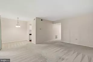 307 Painters Crossing, Chadds Ford, PA 19317 - Photo 5