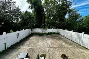 912 Ridge Ave, Darby, PA 19023 - Photo 13