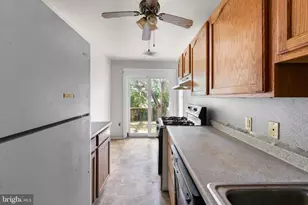 112 Felton Ave, Darby, PA 19023 - Photo 9