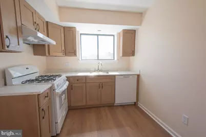 7126 Hilltop Drive #90, Brookhaven, PA 19015 - Photo 13