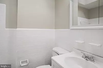 529 S 2nd Street, Darby, PA 19023 - Photo 13