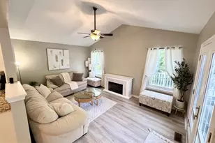 722 Springton Cir, Upper Chichester, PA 19014 - Photo 17