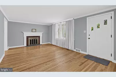 215 Parkview Drive, Broomall, PA 19008 - Photo 11